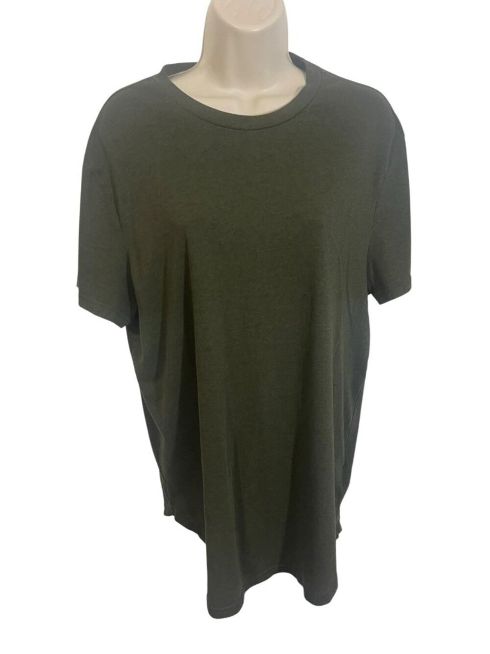 H&M Women's Size Medium Long Fit Tee in Dark Olive Green